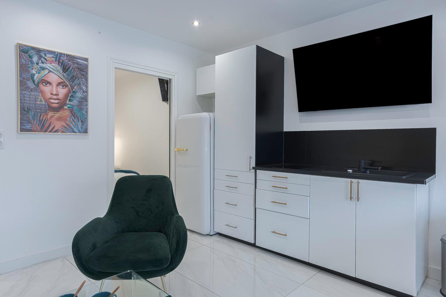 Luxury Maubourg - Vue Mer - Croisette 50M Plage - Clim - Terrasse 戛纳 外观 照片